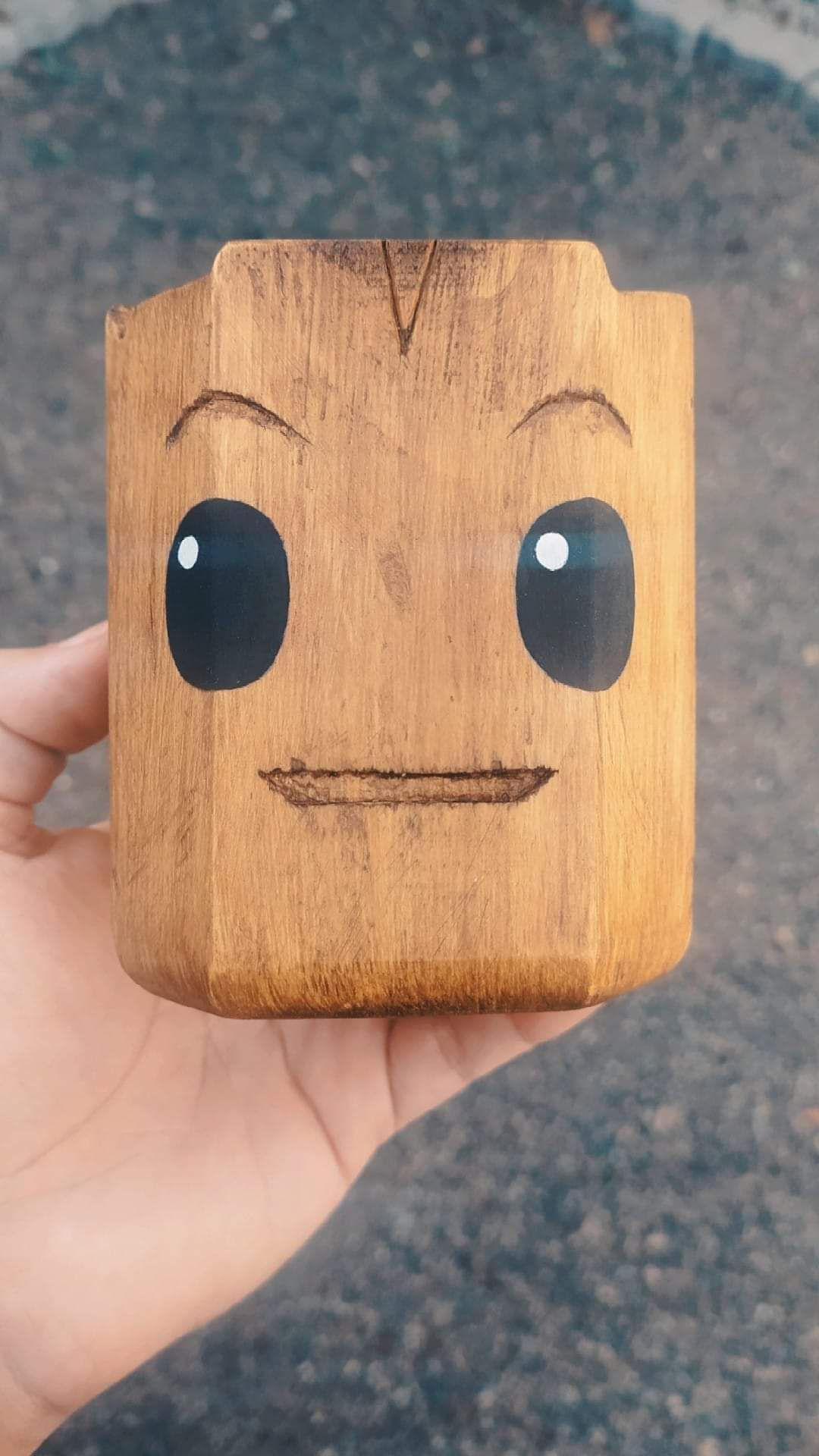 "GROOT"