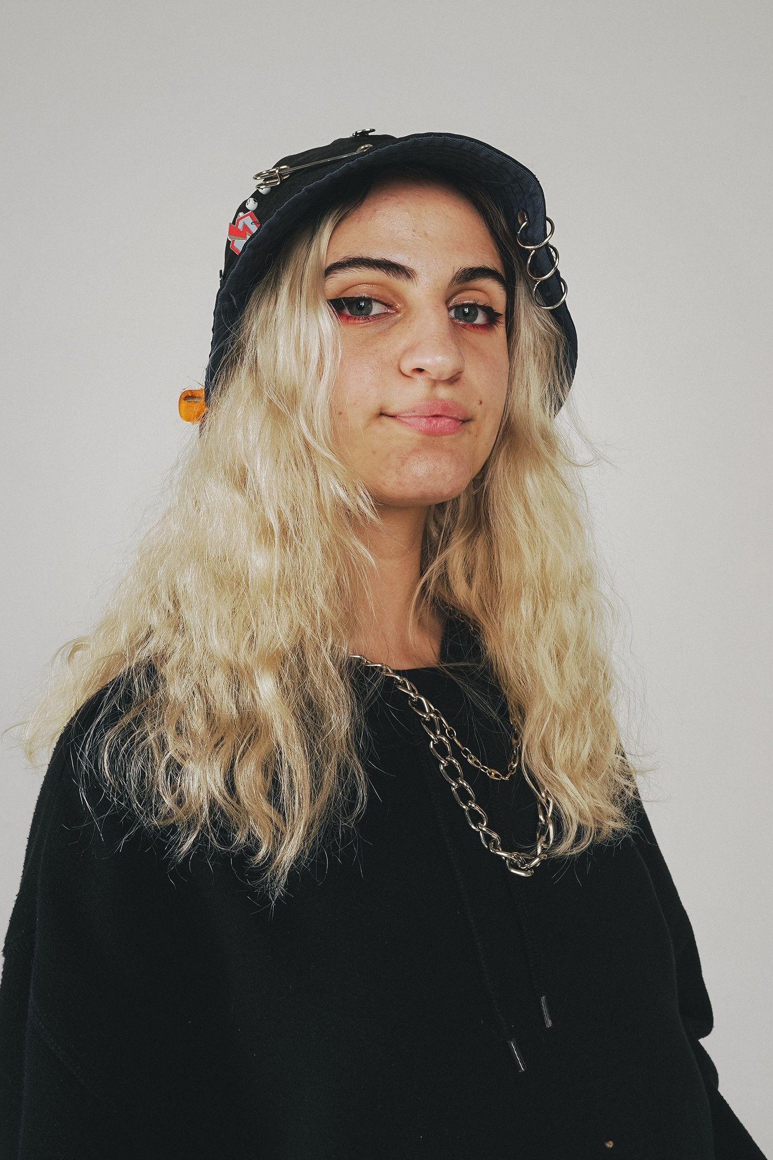 Agustina Petrigliano - Producción Logística & Fotografía