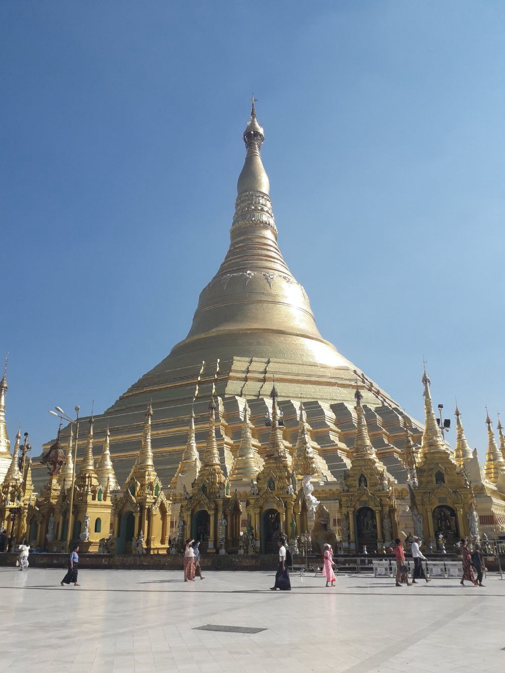 Shwedagon pagoda.