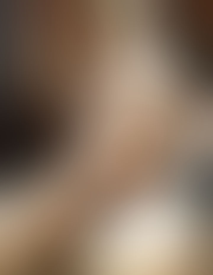 😈