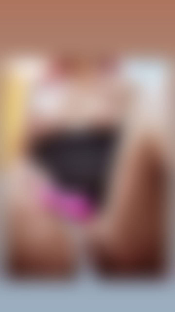 Mira como disfruto de mi chiche🥵🥵