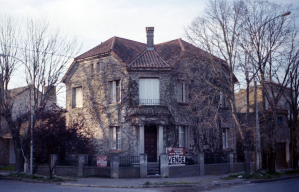 Casitas, toma dosmil.