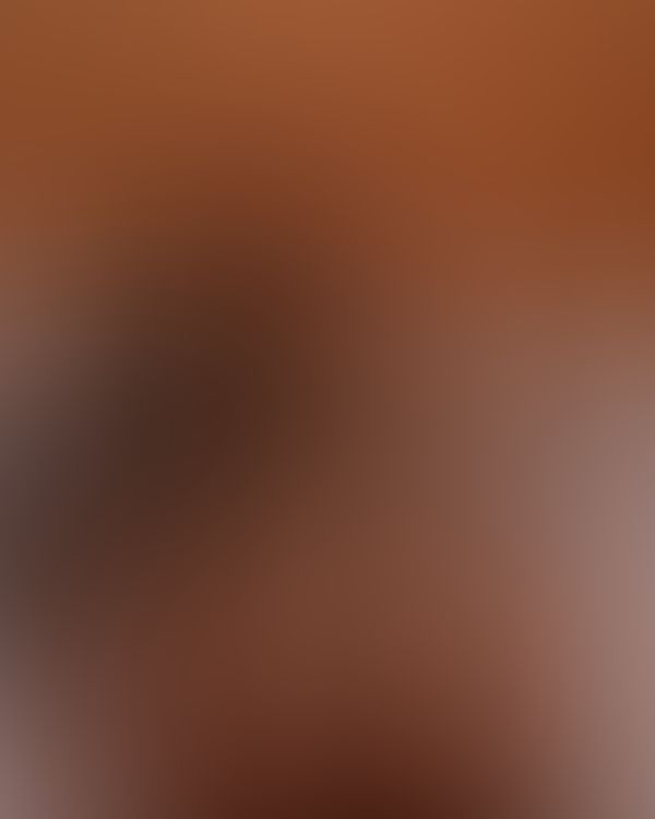 Con arnés en tetas 😈