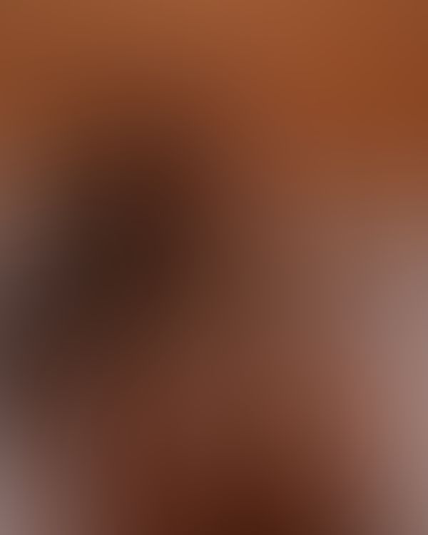 Con arnés en tetas 😈