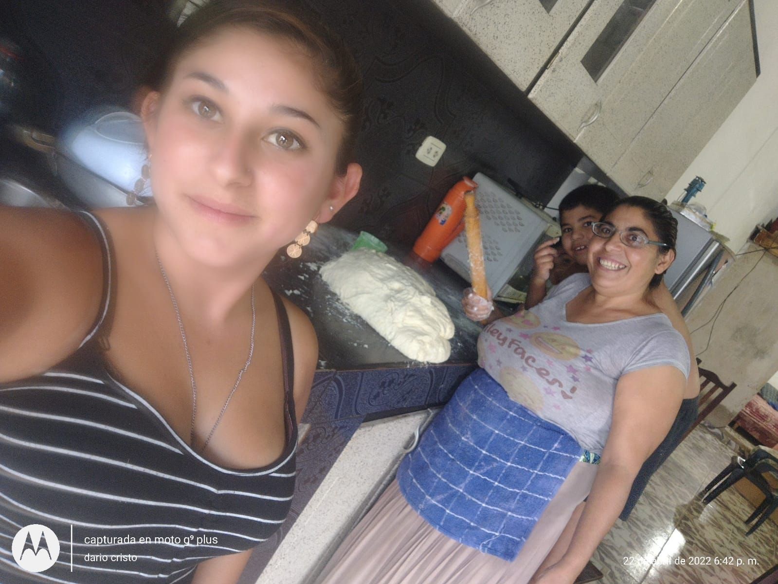 La pastora cocinando para el merendero