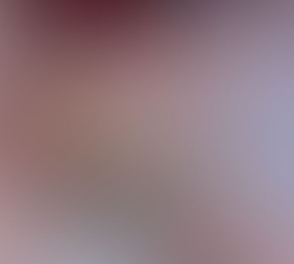 Le estarían faltando unos cintarazos....